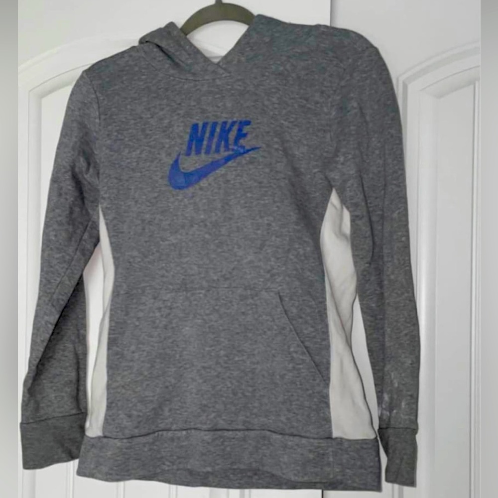 nike hoodie